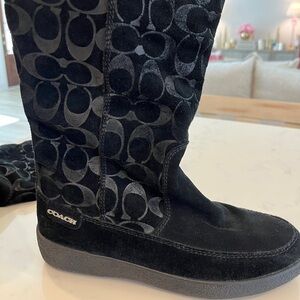 Coach Tanesha Tall Lined Boots Size 8B Black Suede Leather Pull on Buckle